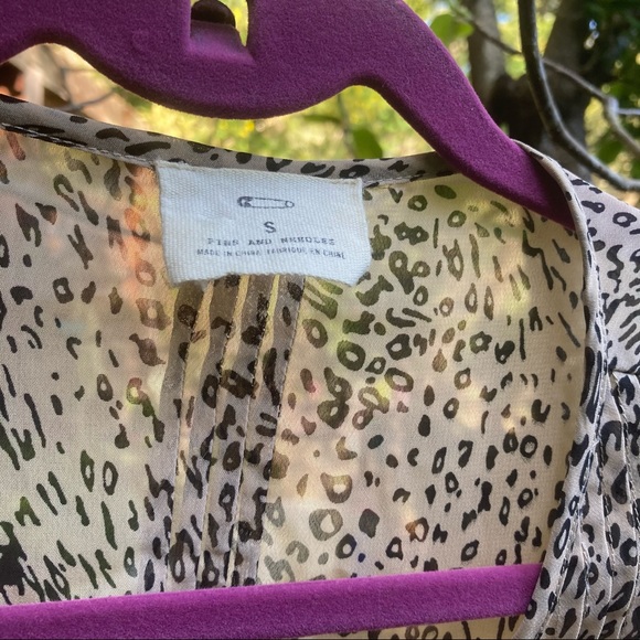 Pins and Needles Sheer Blouse - Picture 4 of 4